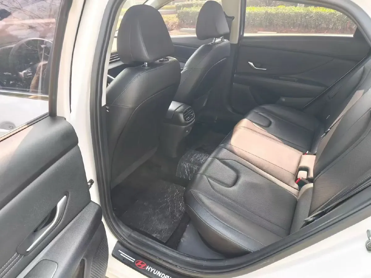 2022 Hyundai Elantra 1.5L 115HP L4 CVT,autocango,china used car exporter,china ev exporter,chinese used car exporter,chinese used ev exporter