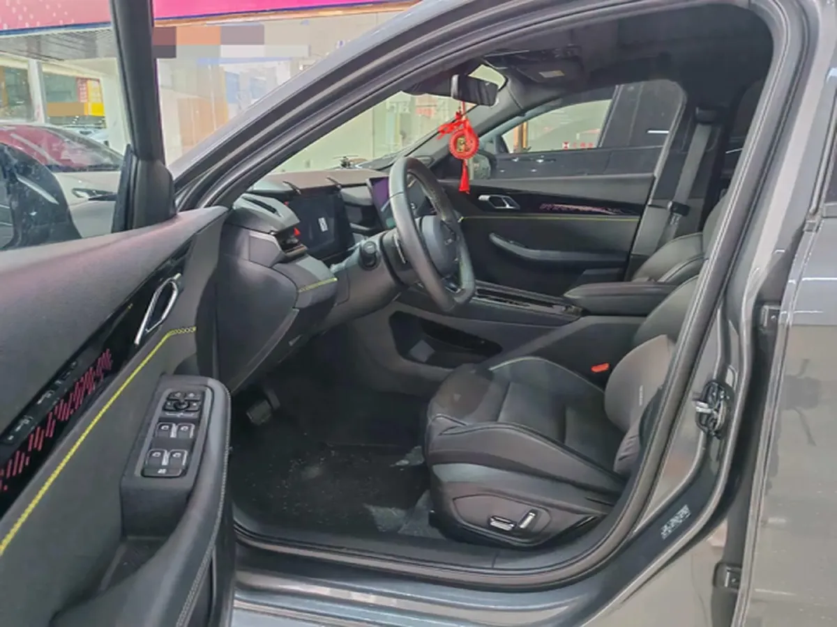 2023 MAXUS G50 1.5T 181HP L4 7DCT,autocango,china used car exporter,china ev exporter,chinese used car exporter,chinese used ev exporter