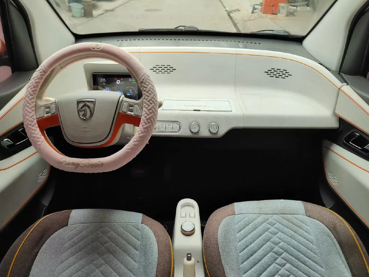 2017 BaoJun E100 BEV 14.9KWH,autocango,china used car exporter,china ev exporter,chinese used car exporter,chinese used ev exporter