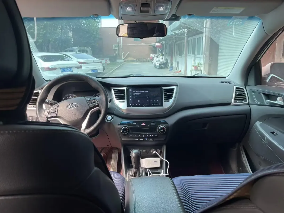 2018 Hyundai Tucson 1.6T 177HP L4 7DCT,autocango,china used car exporter,china ev exporter,chinese used car exporter,chinese used ev exporter