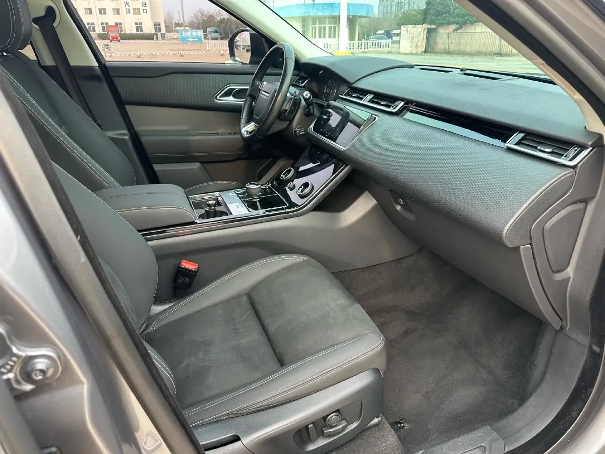 2020 Land Rover Range Rover Velar 2.0T 250HP L4 8AT,autocango,china used car exporter,china ev exporter,chinese used car exporter,chinese used ev exporter