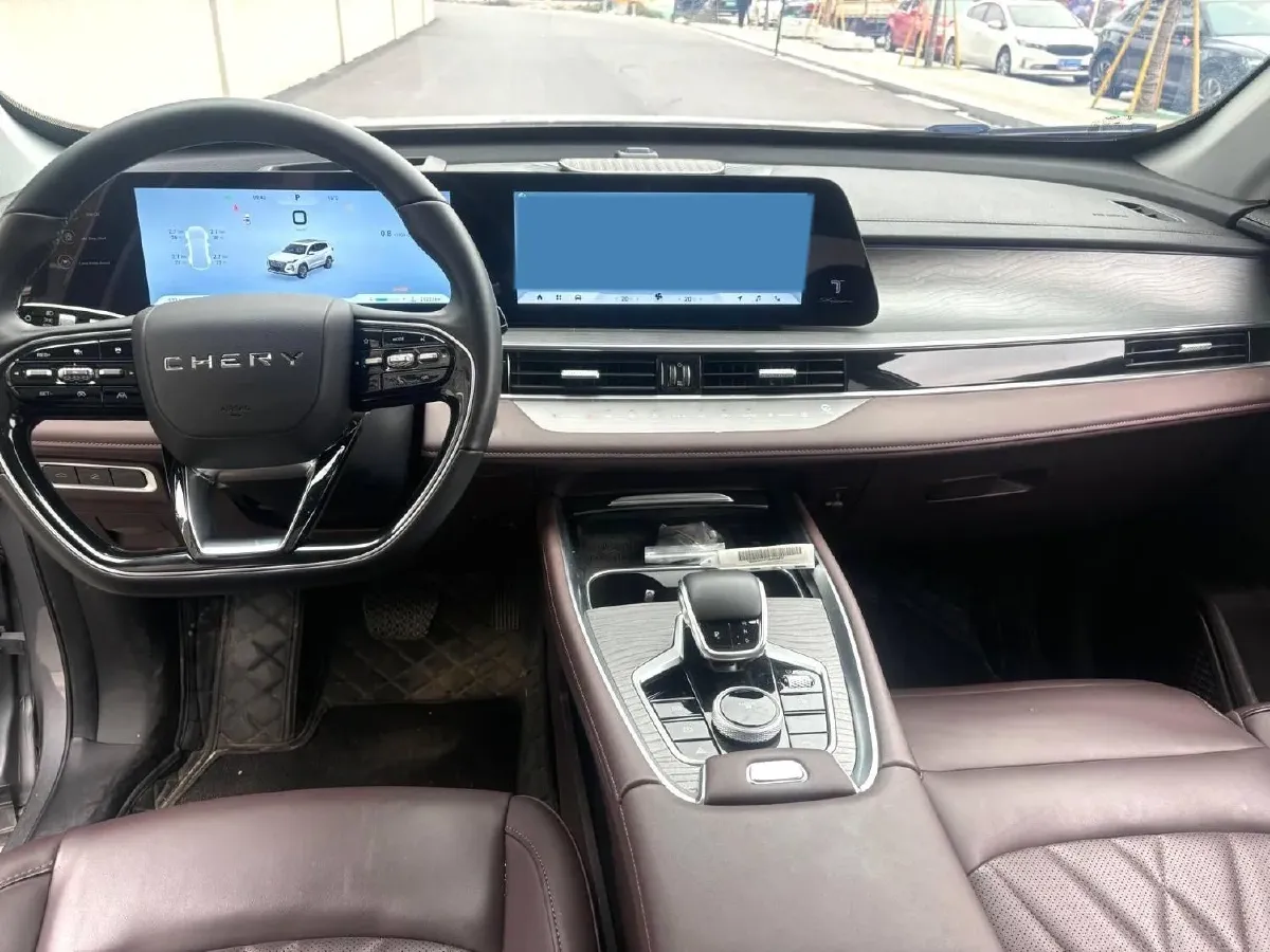 2024 Chery Tiggo 8 PRO 2.0T 254HP L4 7DCT,autocango,china used car exporter,china ev exporter,chinese used car exporter,chinese used ev exporter