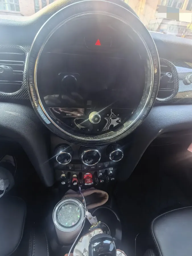 2022 MINI MINI 1.5T 136HP L3 7DCT,autocango,china used car exporter,china ev exporter,chinese used car exporter,chinese used ev exporter