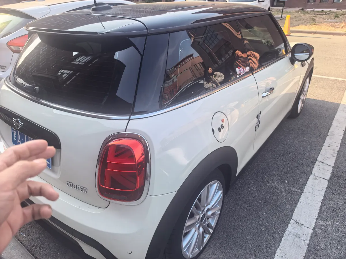 2022 MINI MINI 1.5T 136HP L3 7DCT,autocango,china used car exporter,china ev exporter,chinese used car exporter,chinese used ev exporter