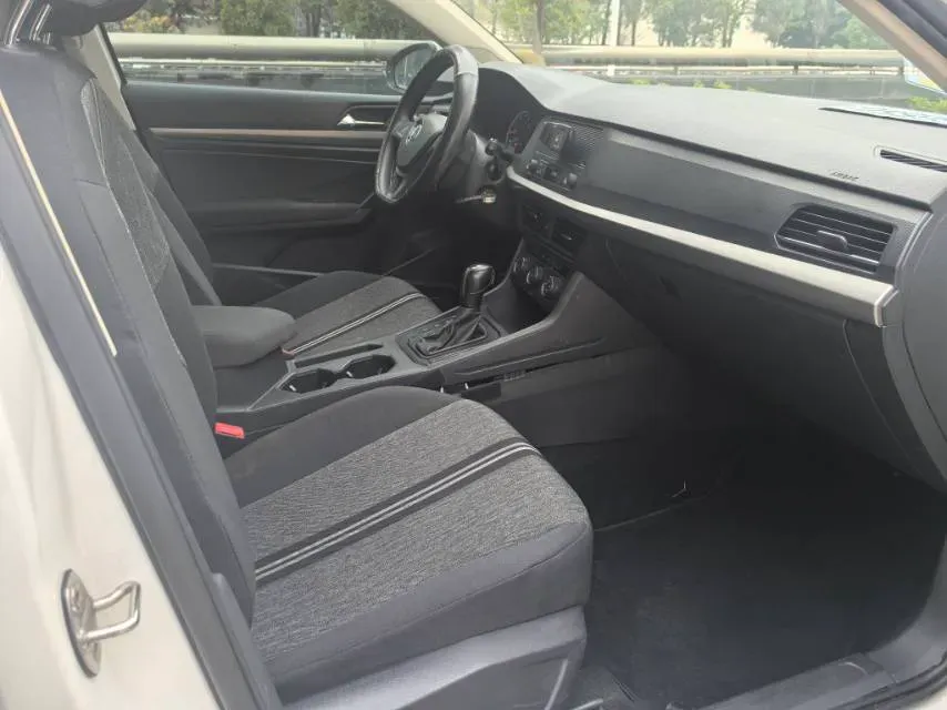 2019 Volkswagen T-Cross 1.5L 113HP L4 6AT,autocango,china used car exporter,china ev exporter,chinese used car exporter,chinese used ev exporter