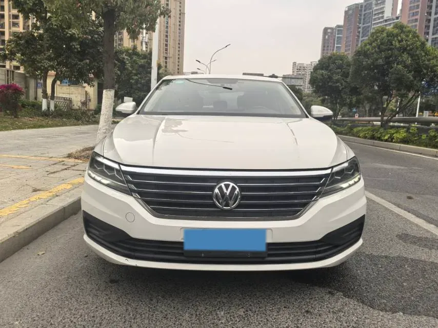 2019 Volkswagen T-Cross 1.5L 113HP L4 6AT,autocango,china used car exporter,china ev exporter,chinese used car exporter,chinese used ev exporter