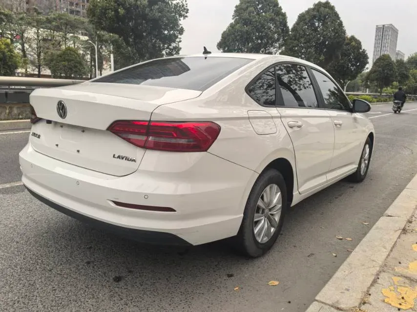 2019 Volkswagen T-Cross 1.5L 113HP L4 6AT,autocango,china used car exporter,china ev exporter,chinese used car exporter,chinese used ev exporter