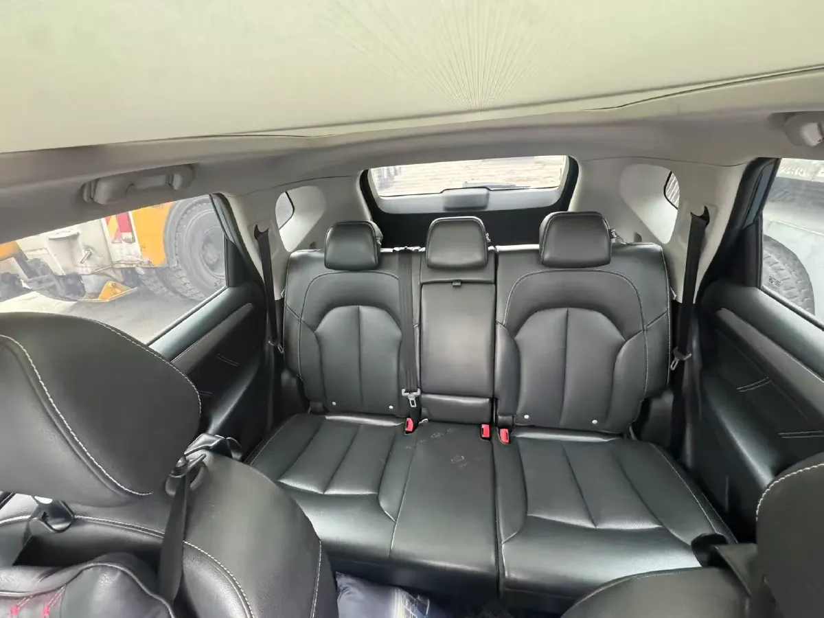 2018 Roewe RX5 1.5T 169HP L4 7DCT,autocango,china used car exporter,china ev exporter,chinese used car exporter,chinese used ev exporter