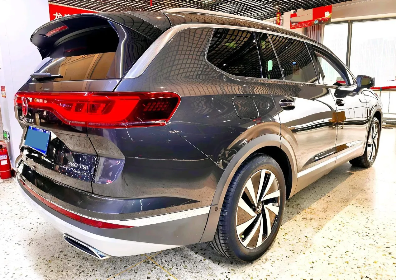 2022 Volkswagen Talagon 2.0T 220HP L4 7DCT,autocango,china used car exporter,china ev exporter,chinese used car exporter,chinese used ev exporter