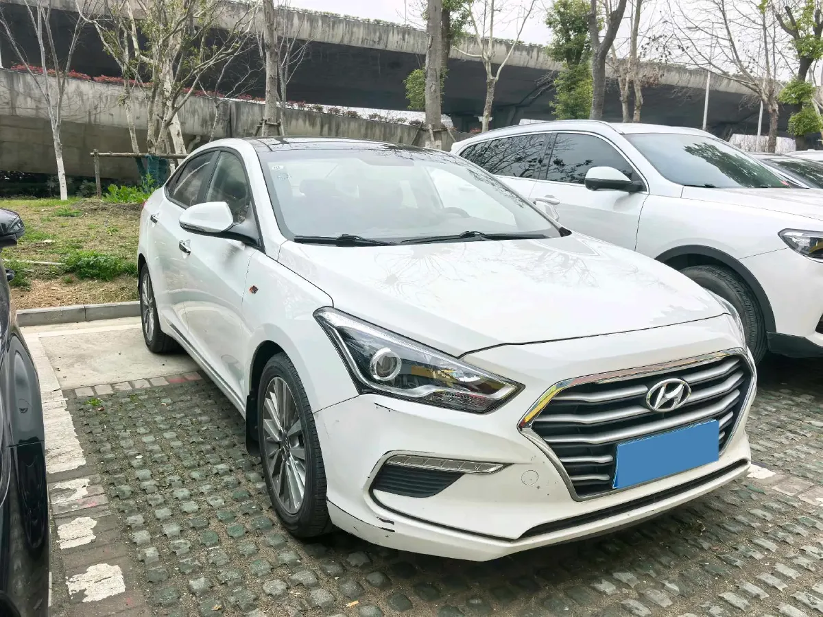 2019 Hyundai Mistra 1.8L 143HP L4 6AT,autocango,china used car exporter,china ev exporter,chinese used car exporter,chinese used ev exporter
