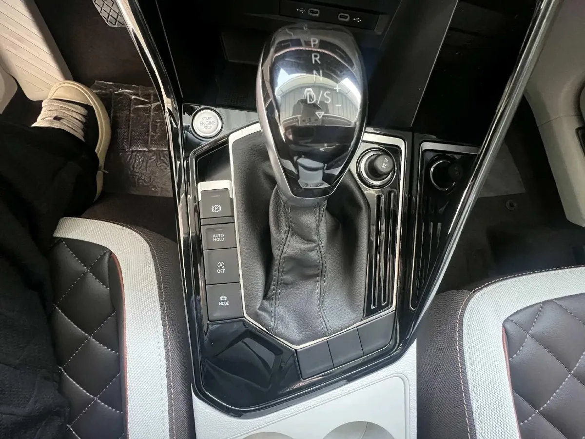 2023 Volkswagen Tayron 1.4T 150HP L4 7DCT,autocango,china used car exporter,china ev exporter,chinese used car exporter,chinese used ev exporter