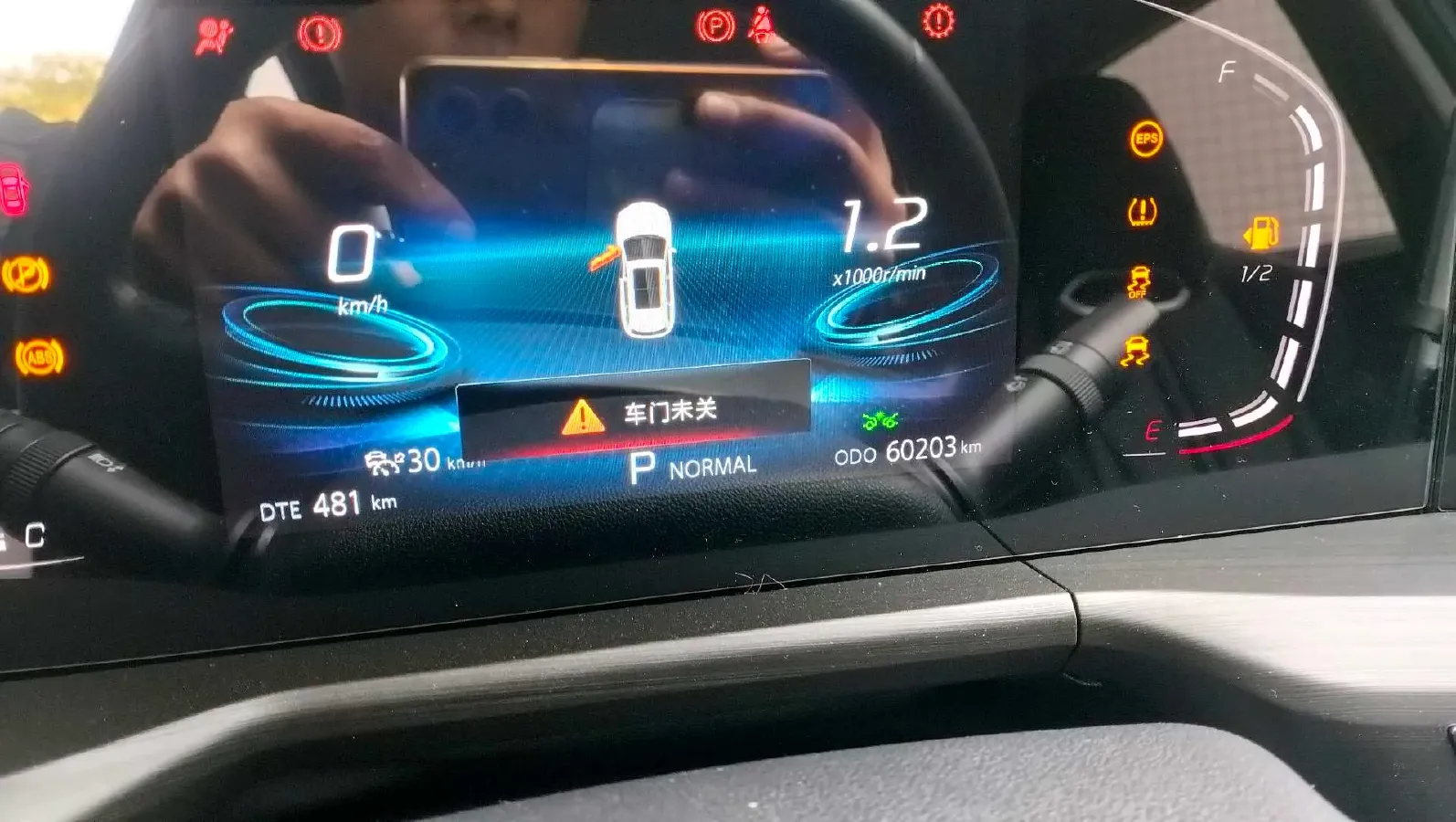 2022 ChangAn CS75 Plus 2.0T 233HP L4 8AT,autocango,china used car exporter,china ev exporter,chinese used car exporter,chinese used ev exporter