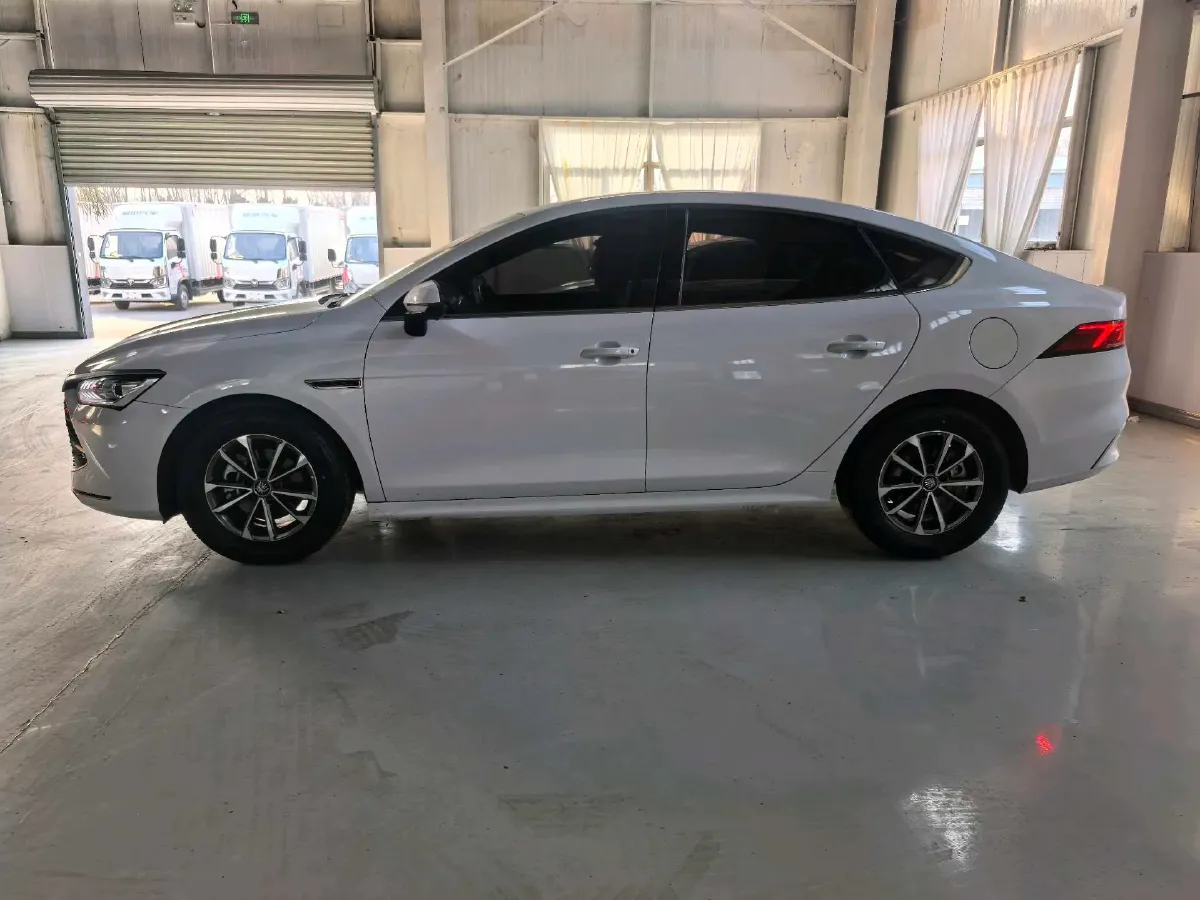 2024 BYD Qin Plus 1.5L 110HP L4 E-CVT PHEV 8.32KWH,autocango,china used car exporter,china ev exporter,chinese used car exporter,chinese used ev exporter