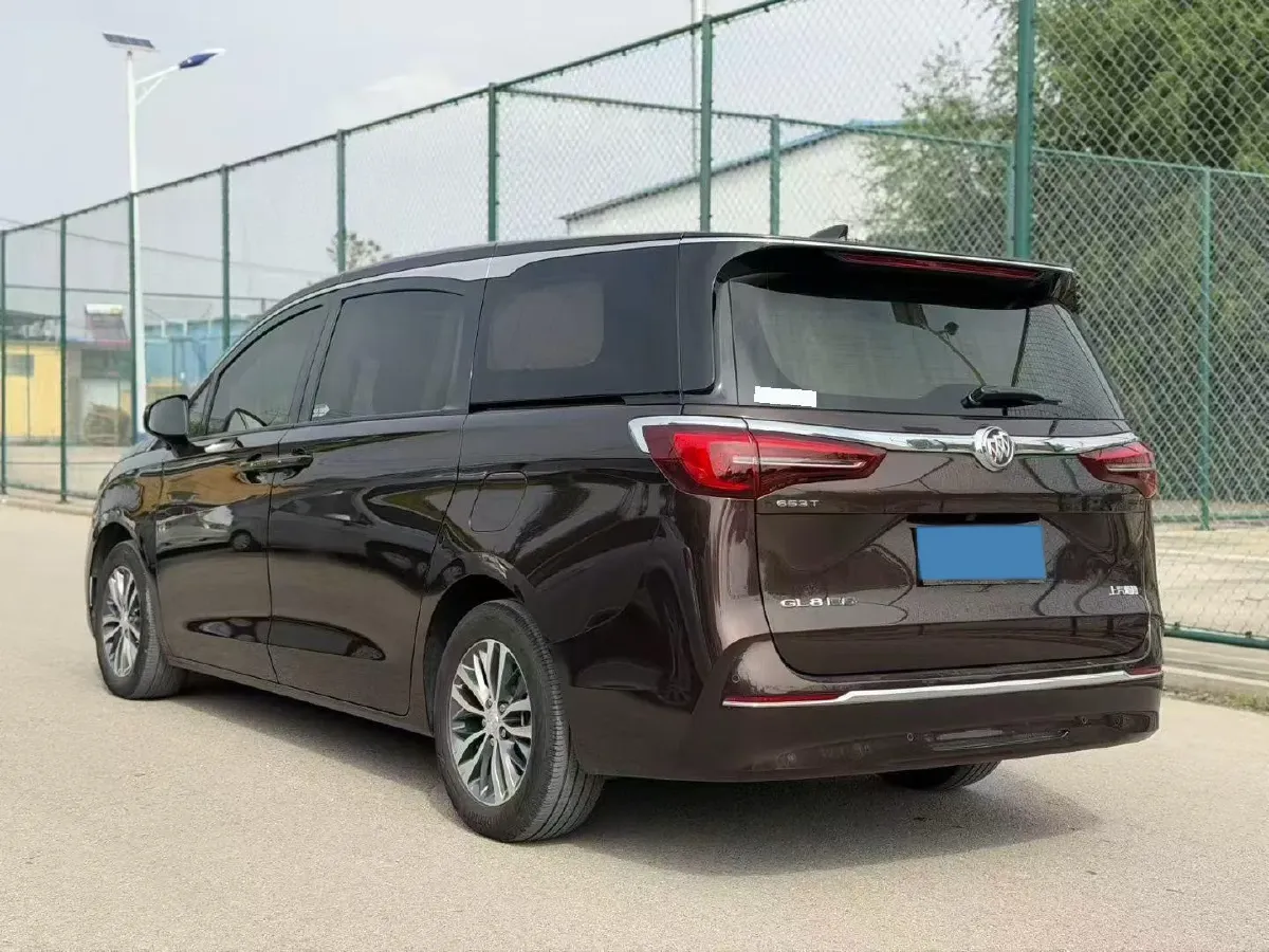 2021 Buick GL8 2.0T 237HP L4 9AT,autocango,china used car exporter,china ev exporter,chinese used car exporter,chinese used ev exporter