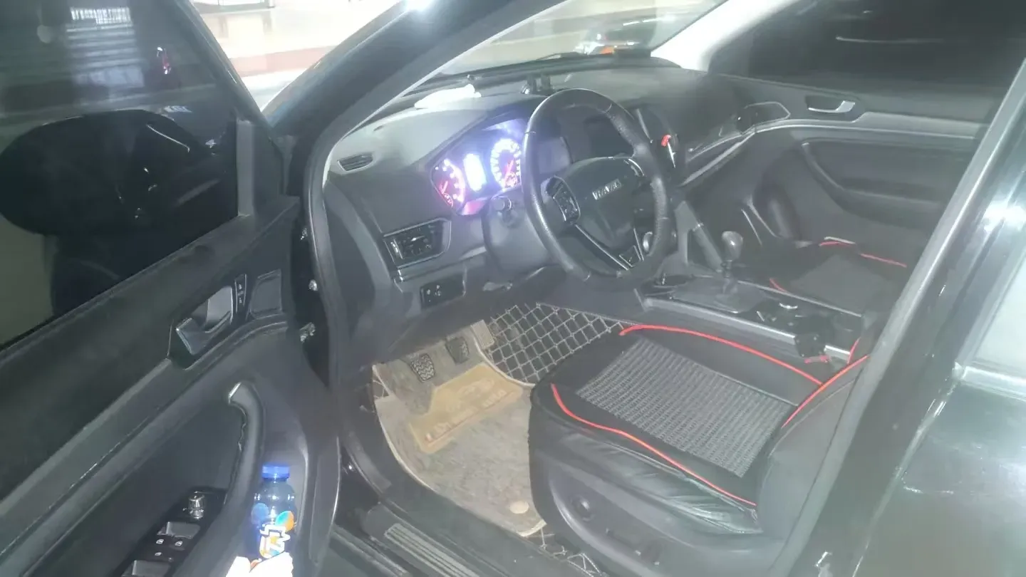 2018 Haval H6 1.5T 150HP L4 6MT,autocango,china used car exporter,china ev exporter,chinese used car exporter,chinese used ev exporter