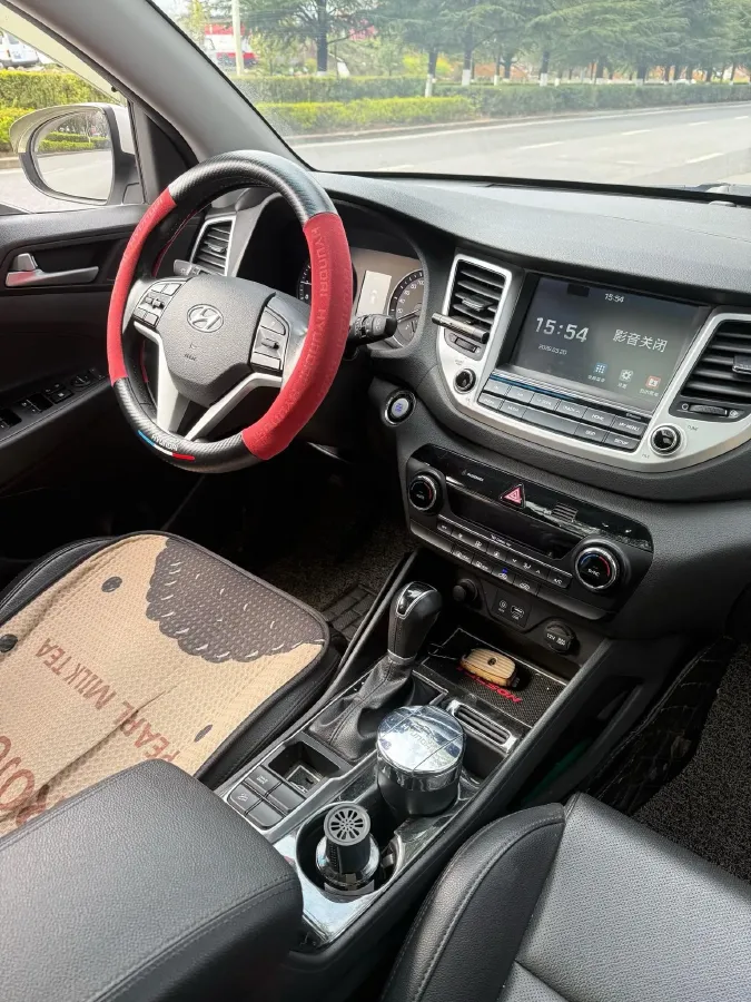 2015 Hyundai Tucson 1.6T 177HP L4 7DCT,autocango,china used car exporter,china ev exporter,chinese used car exporter,chinese used ev exporter