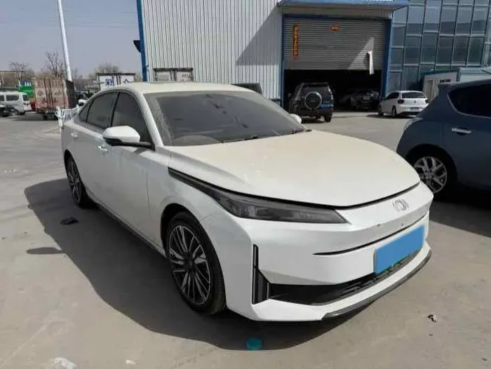 2025 ChangAn QiYuan A05 1.5L 98HP L4 E-CVT PHEV 18.4KWH,autocango,china used car exporter,china ev exporter,chinese used car exporter,chinese used ev exporter