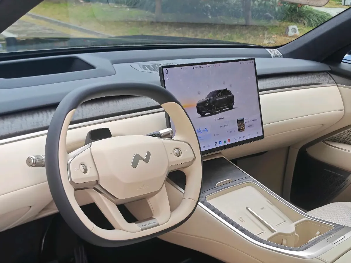 2025 ONVO L90 BEV,autocango,china used car exporter,china ev exporter,chinese used car exporter,chinese used ev exporter