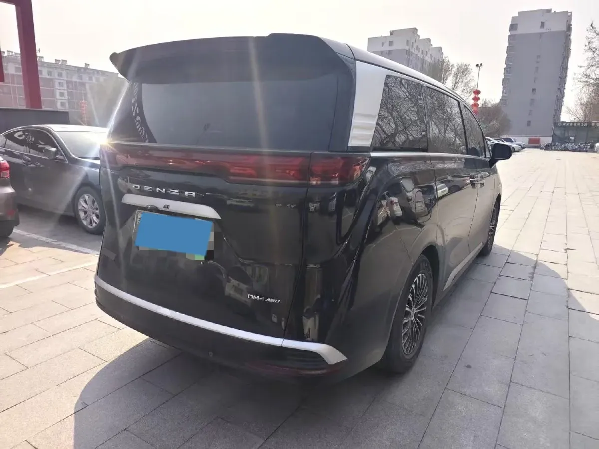 2024 Denza D9 1.5T 139HP L4 E-CVT PHEV 40KWH,autocango,china used car exporter,china ev exporter,chinese used car exporter,chinese used ev exporter