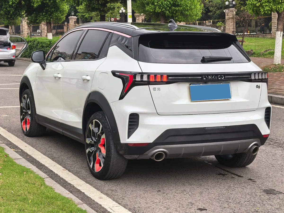 2020 LYNK&CO 06 1.5T 177HP L3 7DCT,autocango,china used car exporter,china ev exporter,chinese used car exporter,chinese used ev exporter