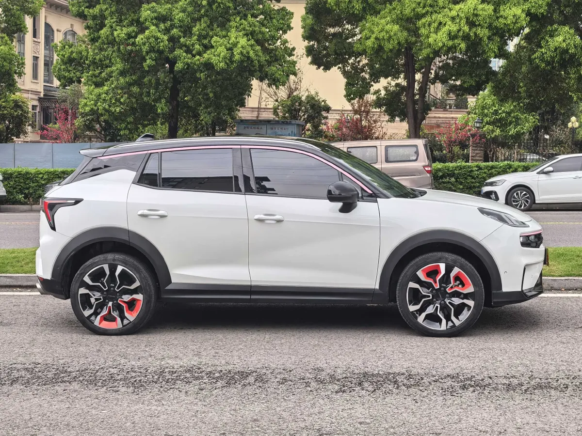 2020 LYNK&CO 06 1.5T 177HP L3 7DCT,autocango,china used car exporter,china ev exporter,chinese used car exporter,chinese used ev exporter
