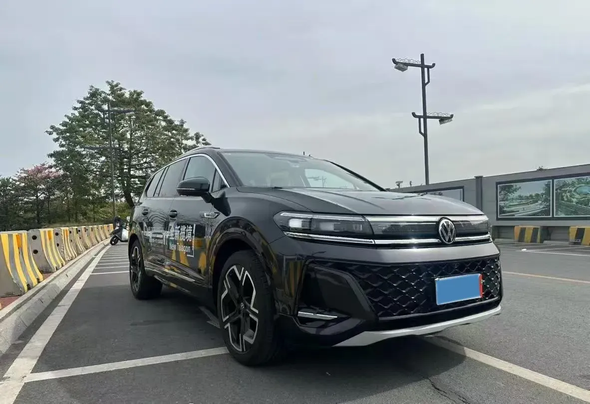 2026 Volkswagen Talagon 2.0T 272HP L4 7DCT,autocango,china used car exporter,china ev exporter,chinese used car exporter,chinese used ev exporter
