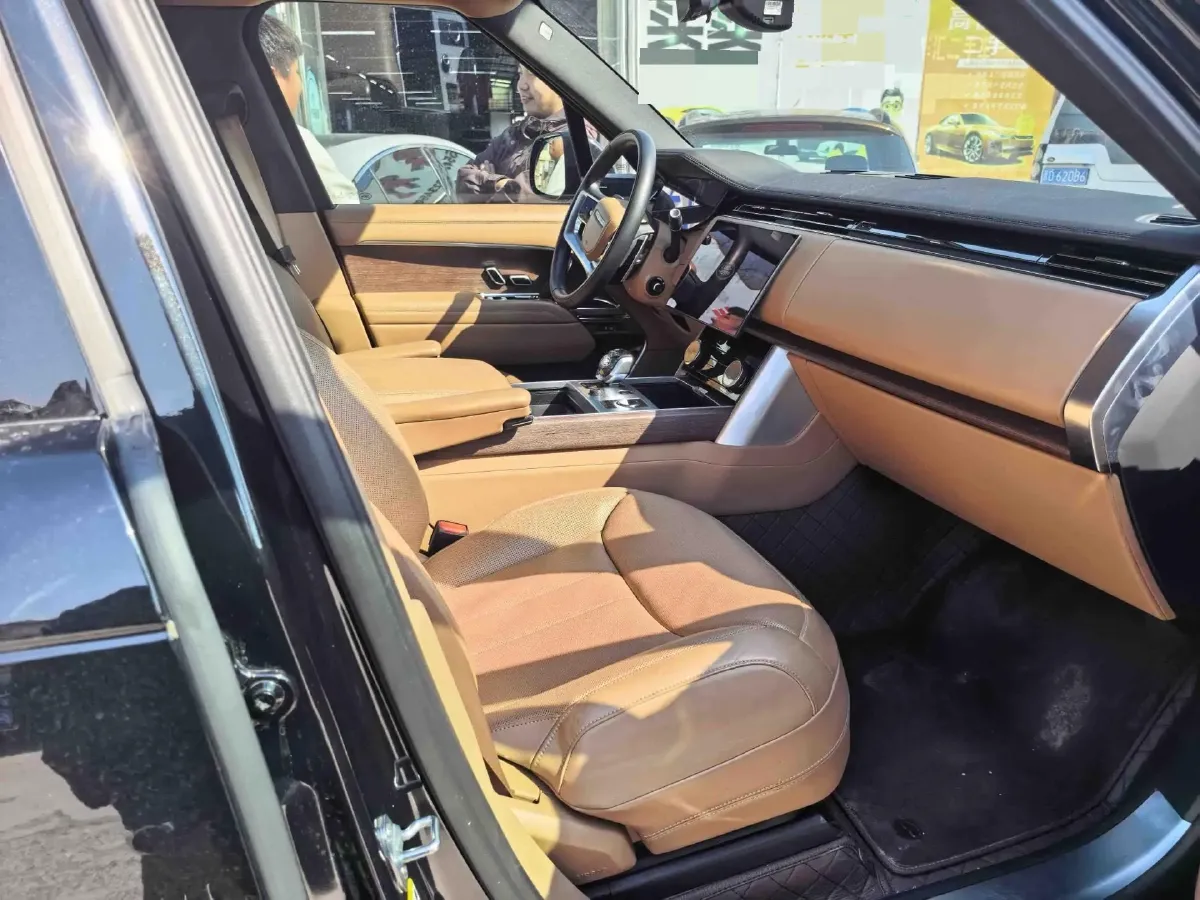 2022 Land Rover Range Rover 3.0T 400HP L6 8AT,autocango,china used car exporter,china ev exporter,chinese used car exporter,chinese used ev exporter