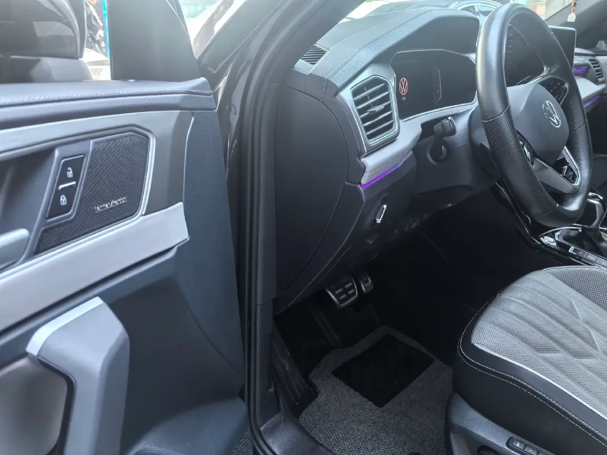 2023 Volkswagen Tayron 2.0T 220HP L4 7DCT,autocango,china used car exporter,china ev exporter,chinese used car exporter,chinese used ev exporter