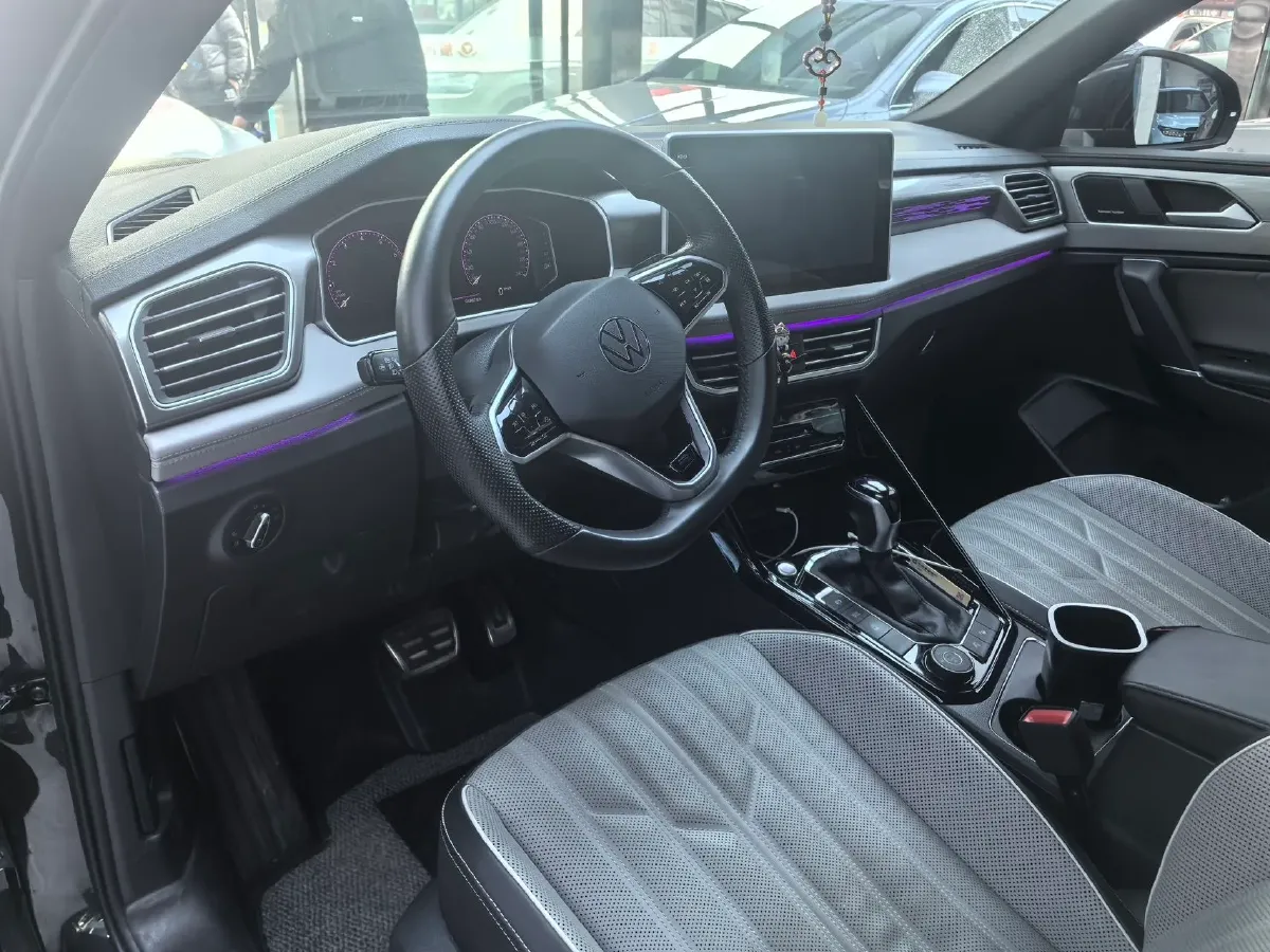 2023 Volkswagen Tayron 2.0T 220HP L4 7DCT,autocango,china used car exporter,china ev exporter,chinese used car exporter,chinese used ev exporter