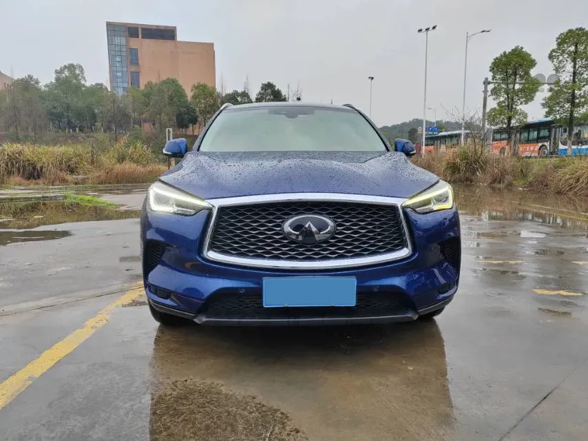 2020 Infiniti QX50 2.0T 272HP L4 CVT,autocango,china used car exporter,china ev exporter,chinese used car exporter,chinese used ev exporter