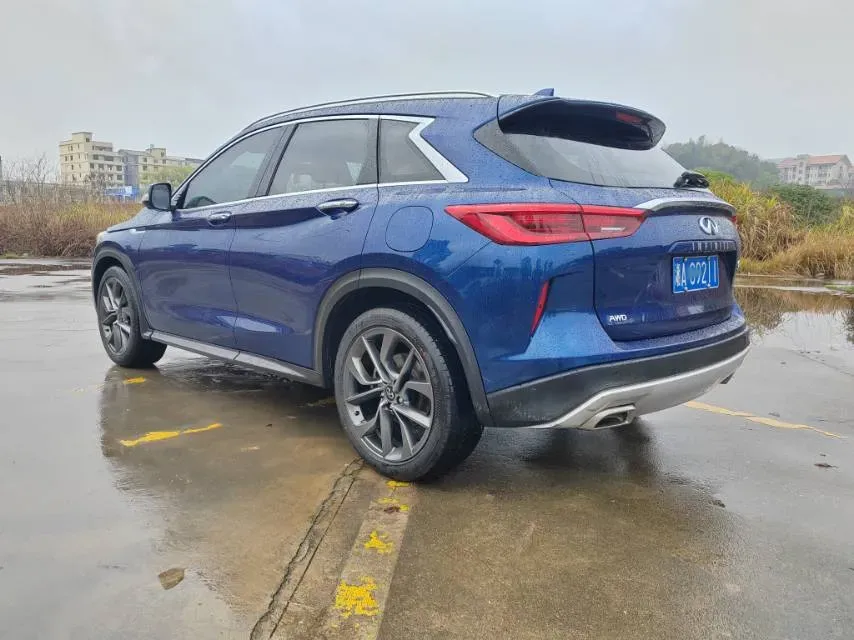 2020 Infiniti QX50 2.0T 272HP L4 CVT,autocango,china used car exporter,china ev exporter,chinese used car exporter,chinese used ev exporter