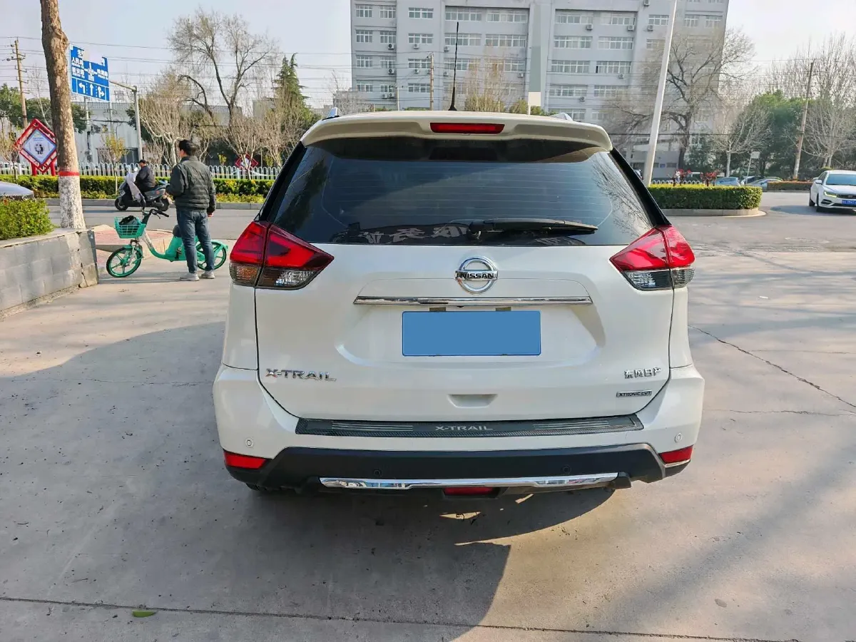 2020 Nissan X-Trail 2.5L 186HP L4 CVT,autocango,china used car exporter,china ev exporter,chinese used car exporter,chinese used ev exporter