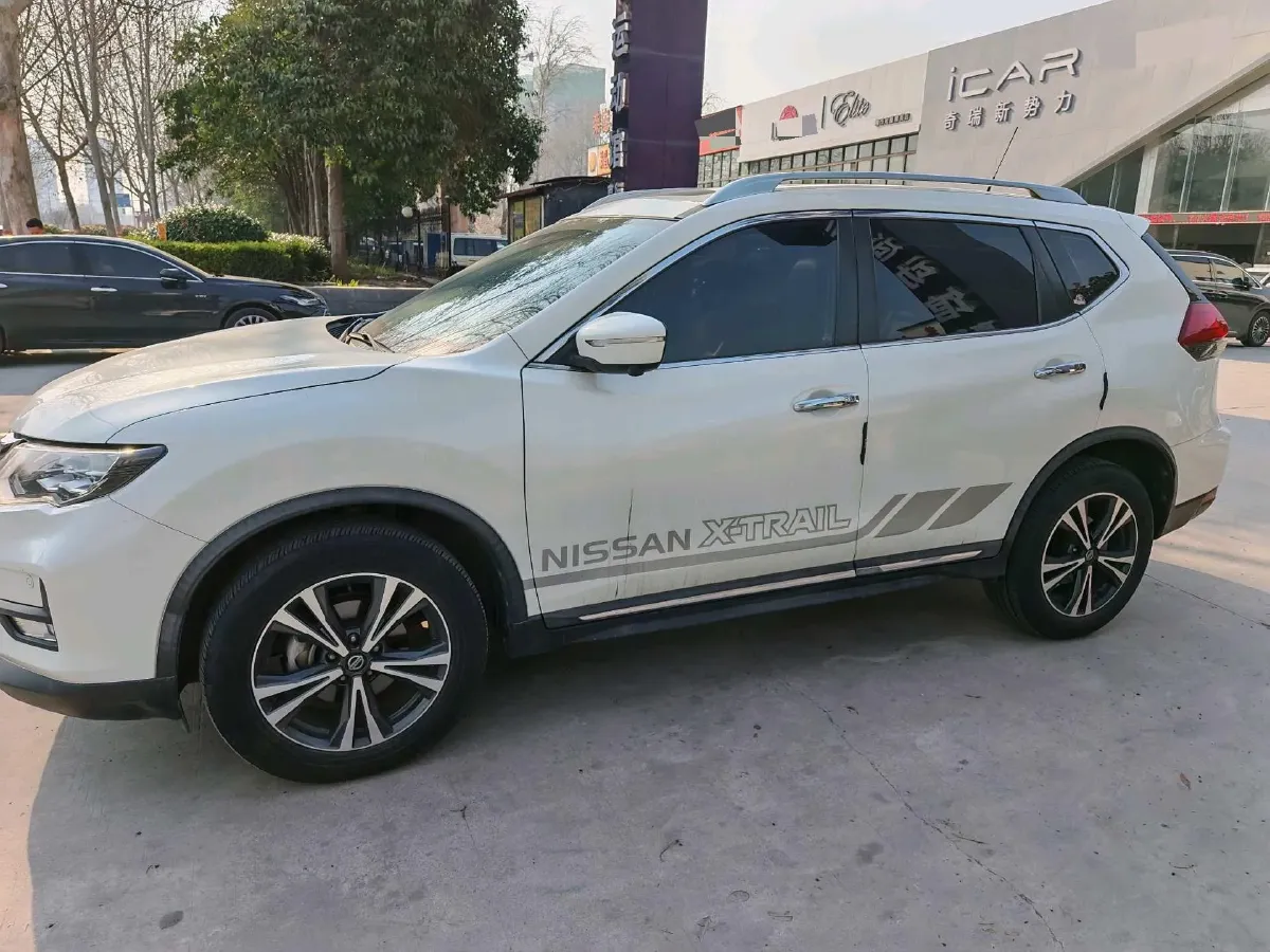 2020 Nissan X-Trail 2.5L 186HP L4 CVT,autocango,china used car exporter,china ev exporter,chinese used car exporter,chinese used ev exporter
