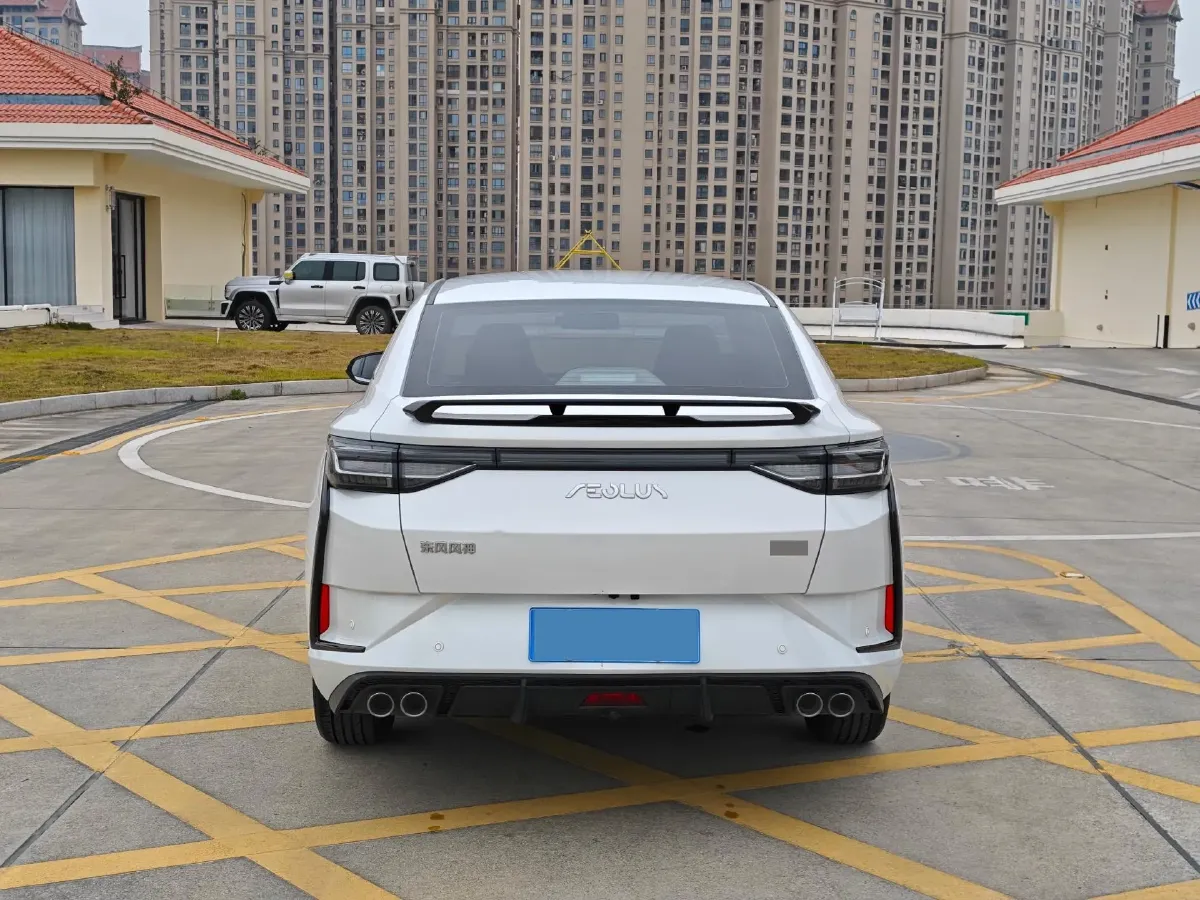 2023 DongFeng Aeolus YiXuan 1.5L 125HP L4 6DCT,autocango,china used car exporter,china ev exporter,chinese used car exporter,chinese used ev exporter