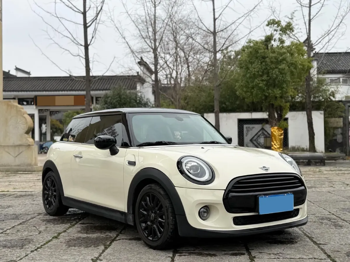 2020 MINI MINI 1.5T 136HP L3 7DCT,autocango,china used car exporter,china ev exporter,chinese used car exporter,chinese used ev exporter