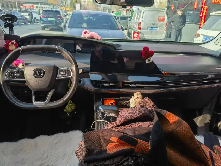 2021 ChangAn UNI-K 2.0T 233HP L4 8AT,autocango,china used car exporter,china ev exporter,chinese used car exporter,chinese used ev exporter