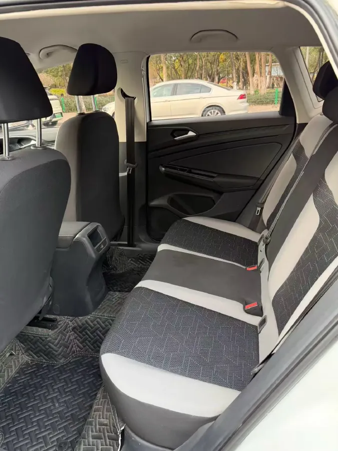 2022 Jetta VS5 1.4T 150HP L4 5MT,autocango,china used car exporter,china ev exporter,chinese used car exporter,chinese used ev exporter