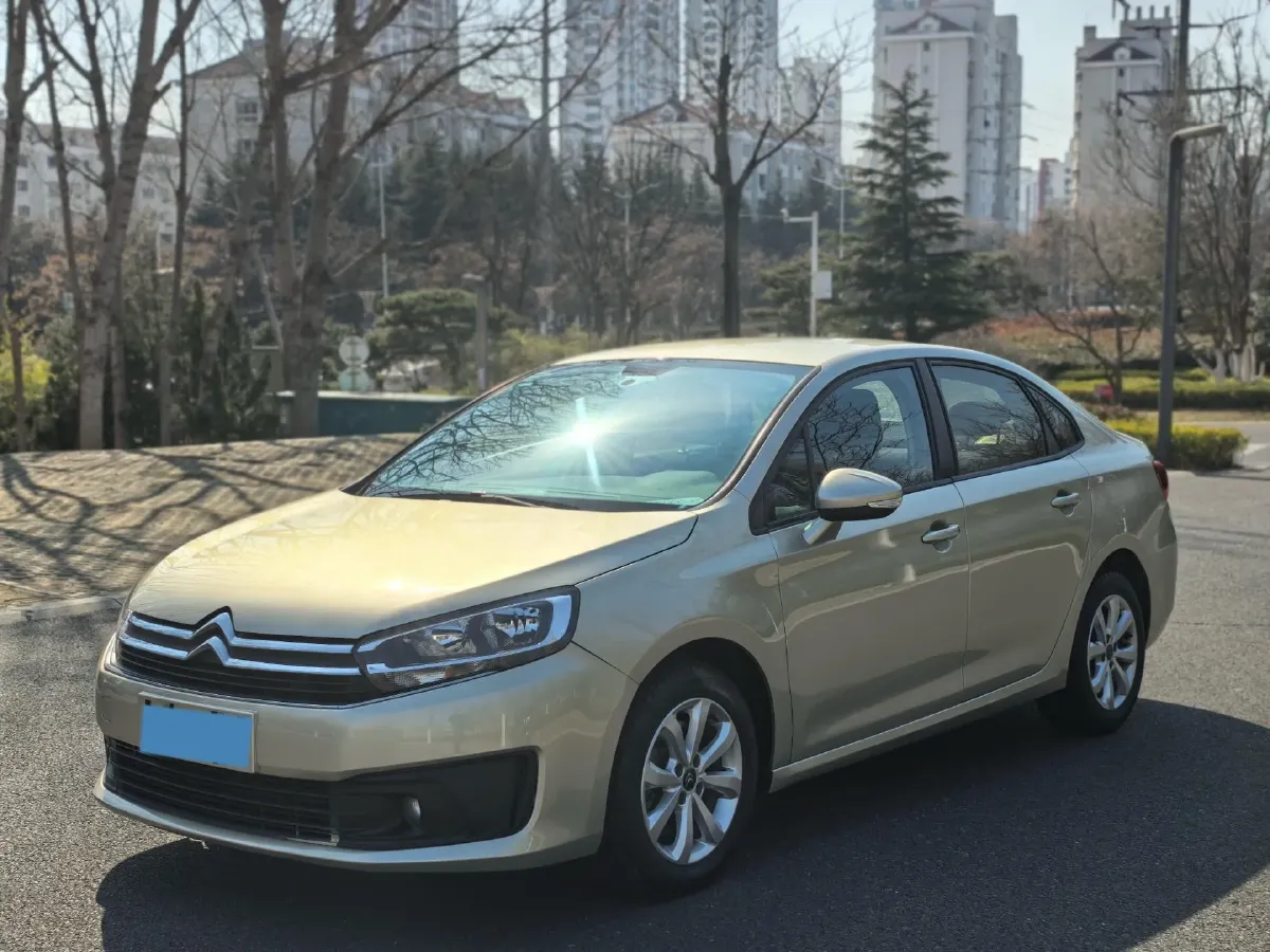 2018 Citroen C4 C-Quatre 1.6L 117HP L4 5MT,autocango,china used car exporter,china ev exporter,chinese used car exporter,chinese used ev exporter