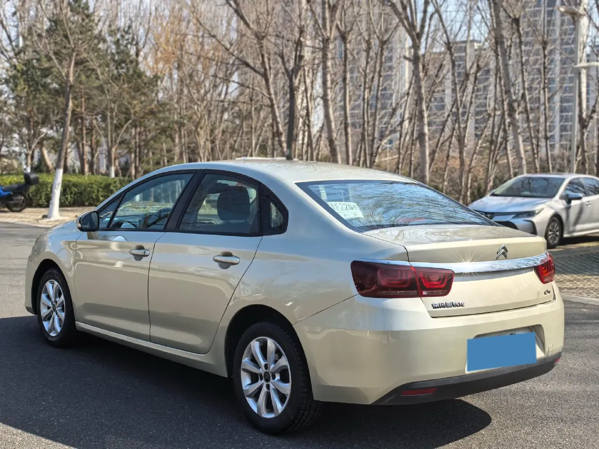 2018 Citroen C4 C-Quatre 1.6L 117HP L4 5MT,autocango,china used car exporter,china ev exporter,chinese used car exporter,chinese used ev exporter