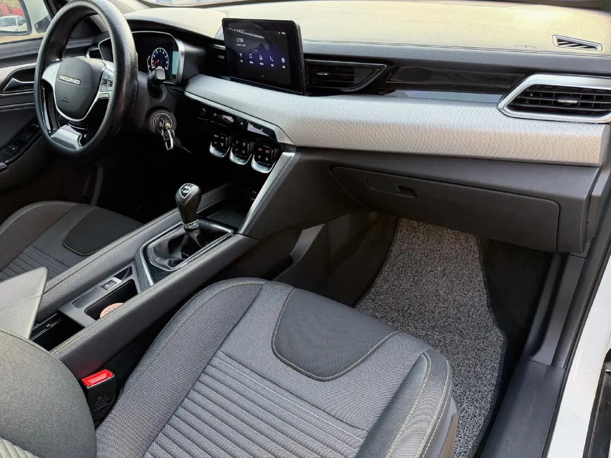 2019 BeiJing Auto X3 1.5L 116HP L4 4AT,autocango,china used car exporter,china ev exporter,chinese used car exporter,chinese used ev exporter