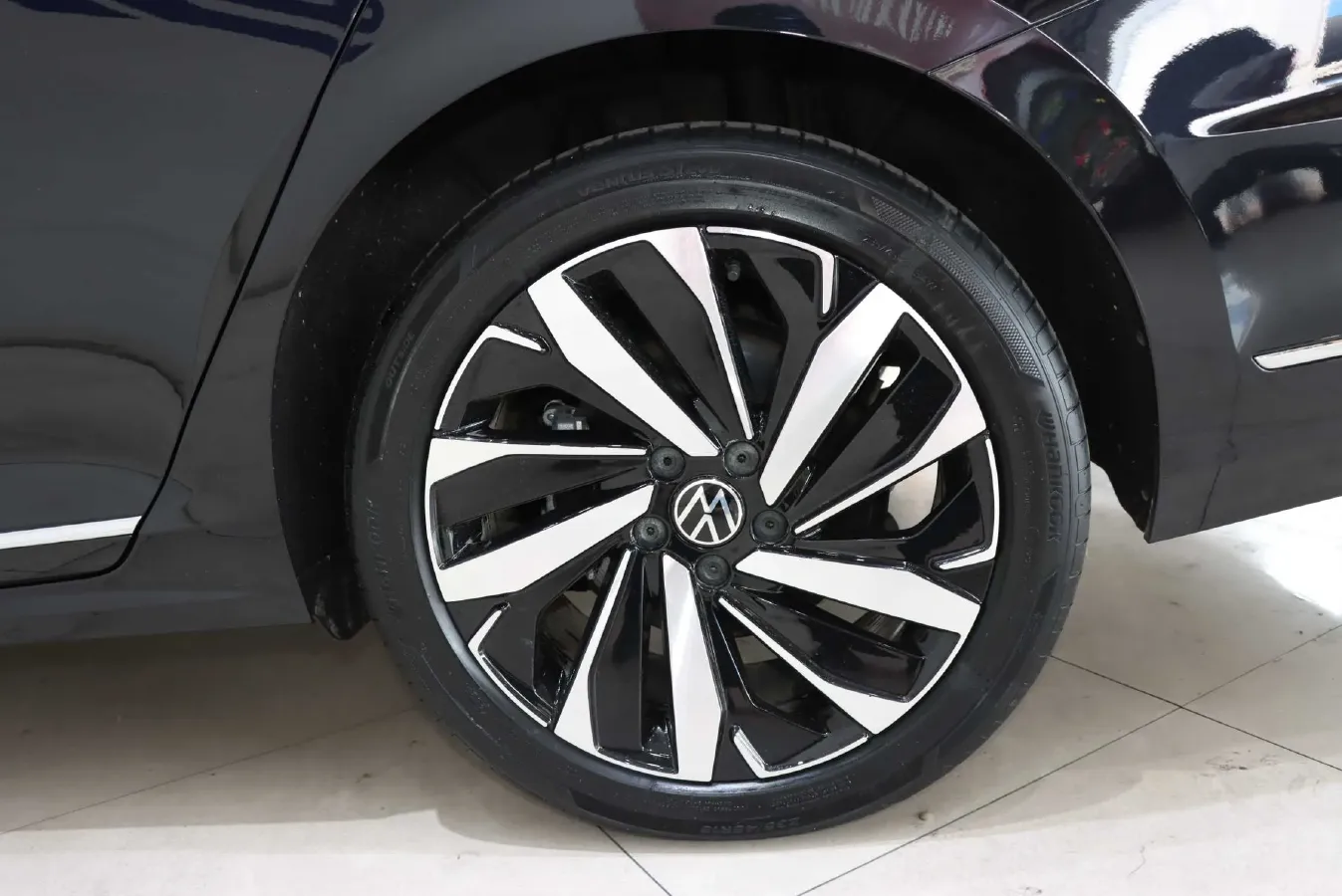 2023 Volkswagen Passat 2.0T 186HP L4 7DCT,autocango,china used car exporter,china ev exporter,chinese used car exporter,chinese used ev exporter