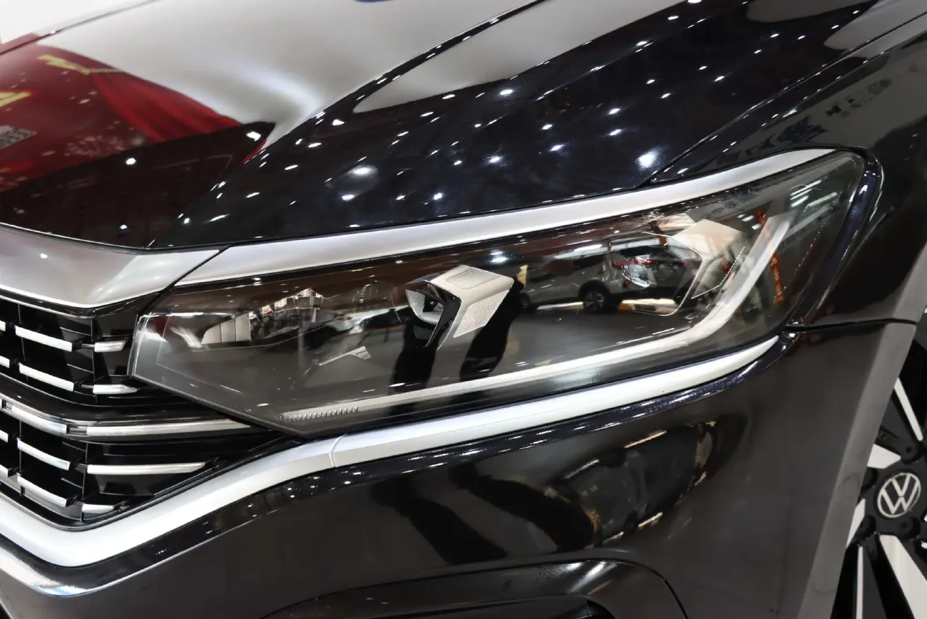 2023 Volkswagen Passat 2.0T 186HP L4 7DCT,autocango,china used car exporter,china ev exporter,chinese used car exporter,chinese used ev exporter