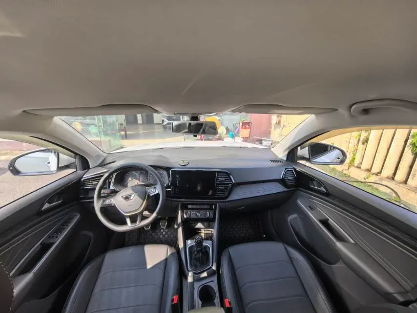 2022 Jetta VS5 1.4T 150HP L4 5MT,autocango,china used car exporter,china ev exporter,chinese used car exporter,chinese used ev exporter