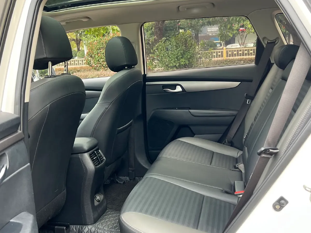 2018 Kia Sportage R 2.0L 160HP L4 6AT,autocango,china used car exporter,china ev exporter,chinese used car exporter,chinese used ev exporter