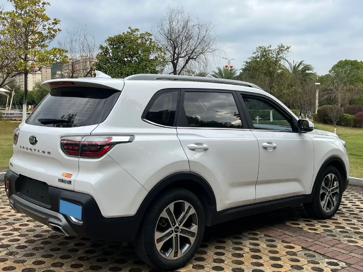 2018 Kia Sportage R 2.0L 160HP L4 6AT,autocango,china used car exporter,china ev exporter,chinese used car exporter,chinese used ev exporter