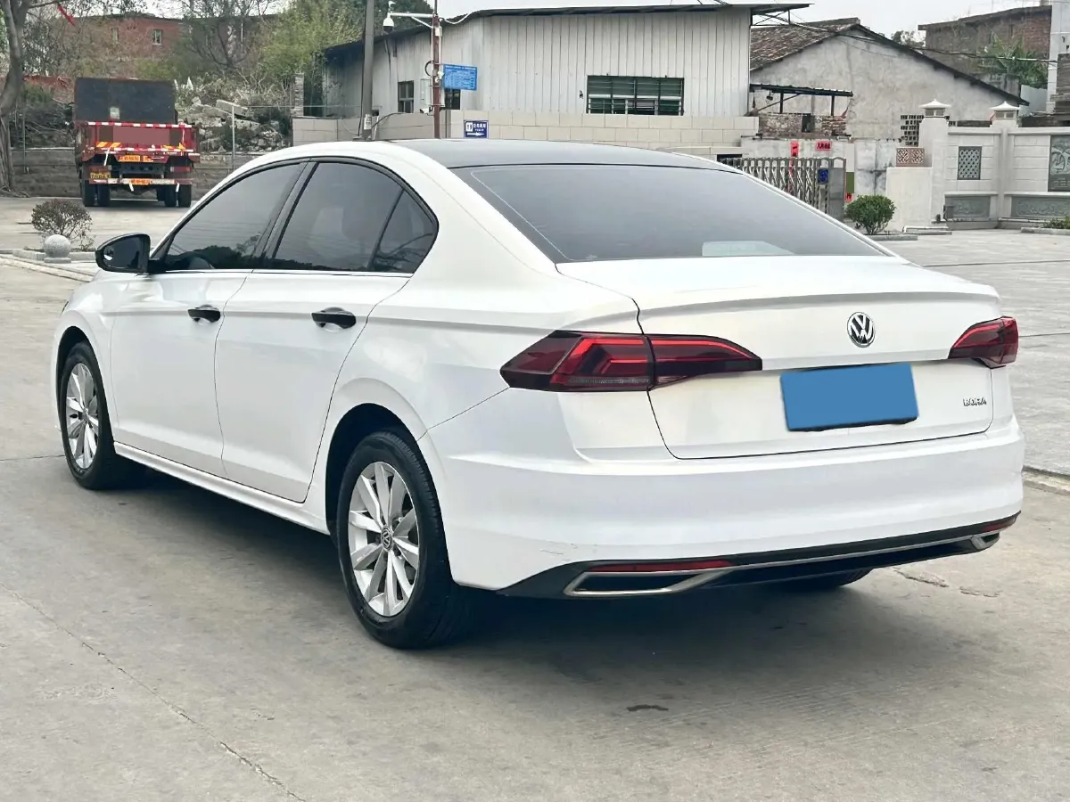 2020 Volkswagen Bora 1.5L 113HP L4 6AT,autocango,china used car exporter,china ev exporter,chinese used car exporter,chinese used ev exporter