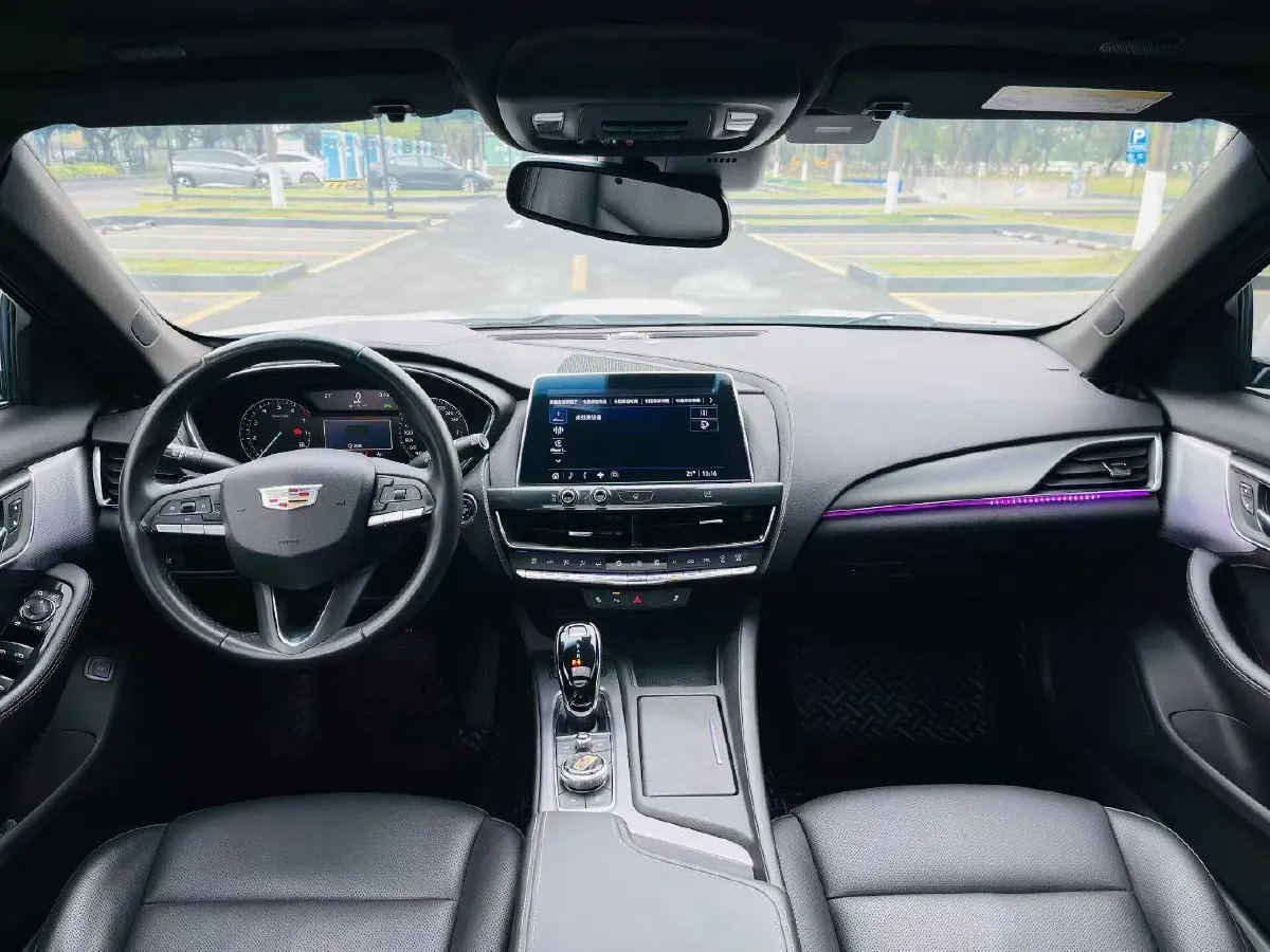 2021 Cadillac CT5 2.0T 237HP L4 10AT,autocango,china used car exporter,china ev exporter,chinese used car exporter,chinese used ev exporter