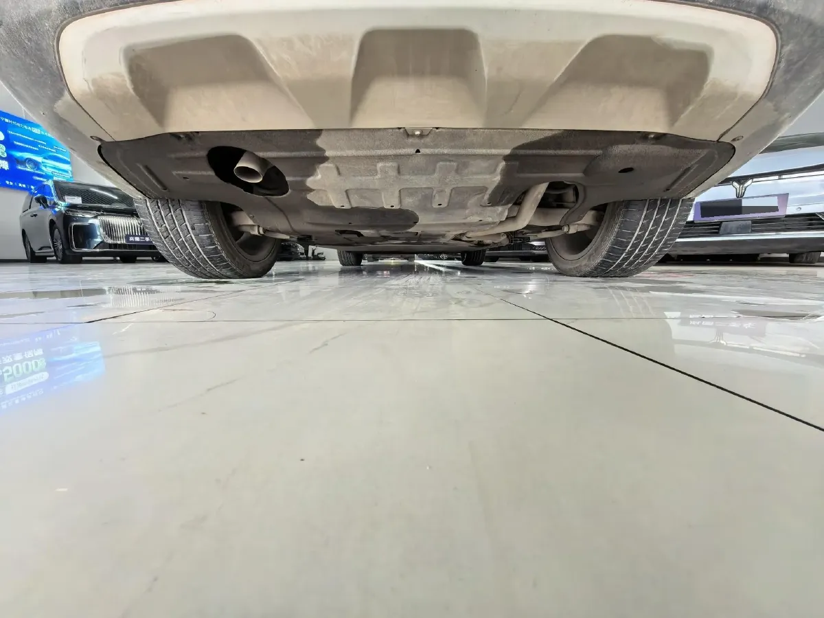 2021 Voyah FREE Range Extended 109HP REEV 33KWH,autocango,china used car exporter,china ev exporter,chinese used car exporter,chinese used ev exporter