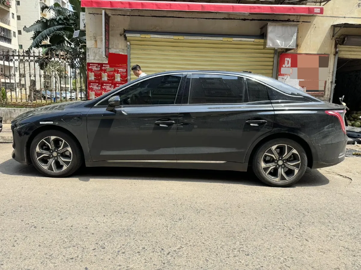 2024 HongQi E-QM5 BEV 60KWH,autocango,china used car exporter,china ev exporter,chinese used car exporter,chinese used ev exporter