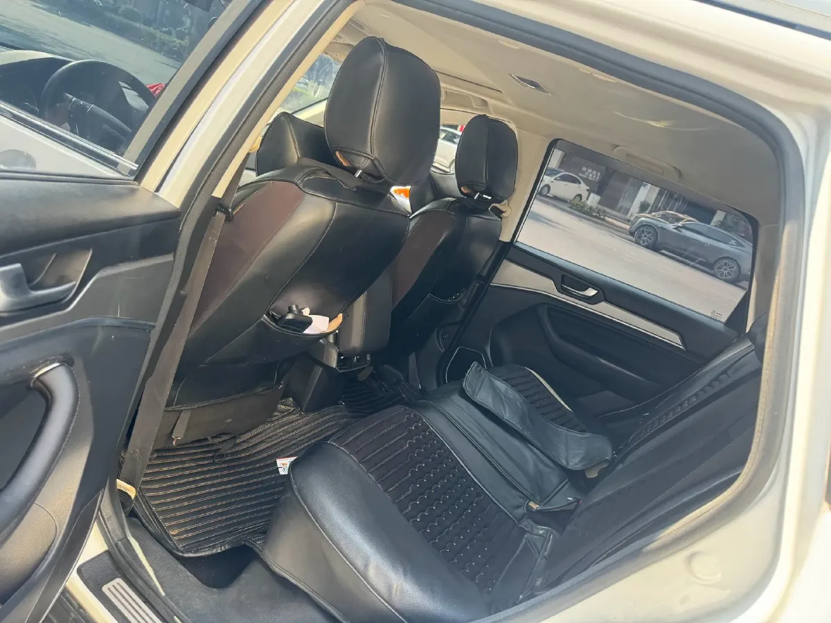 2018 Haval H6 1.5T 150HP L4 7DCT,autocango,china used car exporter,china ev exporter,chinese used car exporter,chinese used ev exporter